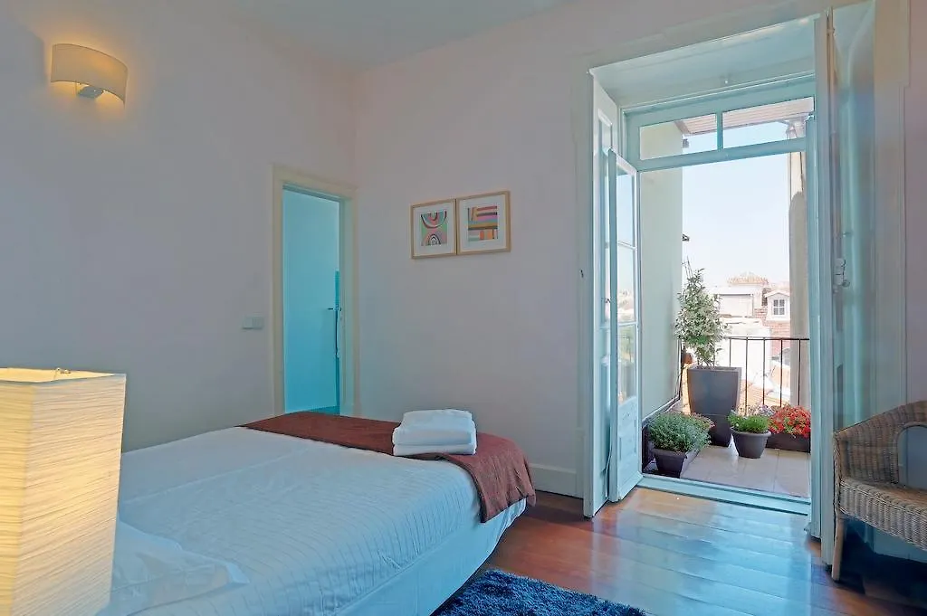 LisboaPortuguese Living Chiado Terraceアパートメント
