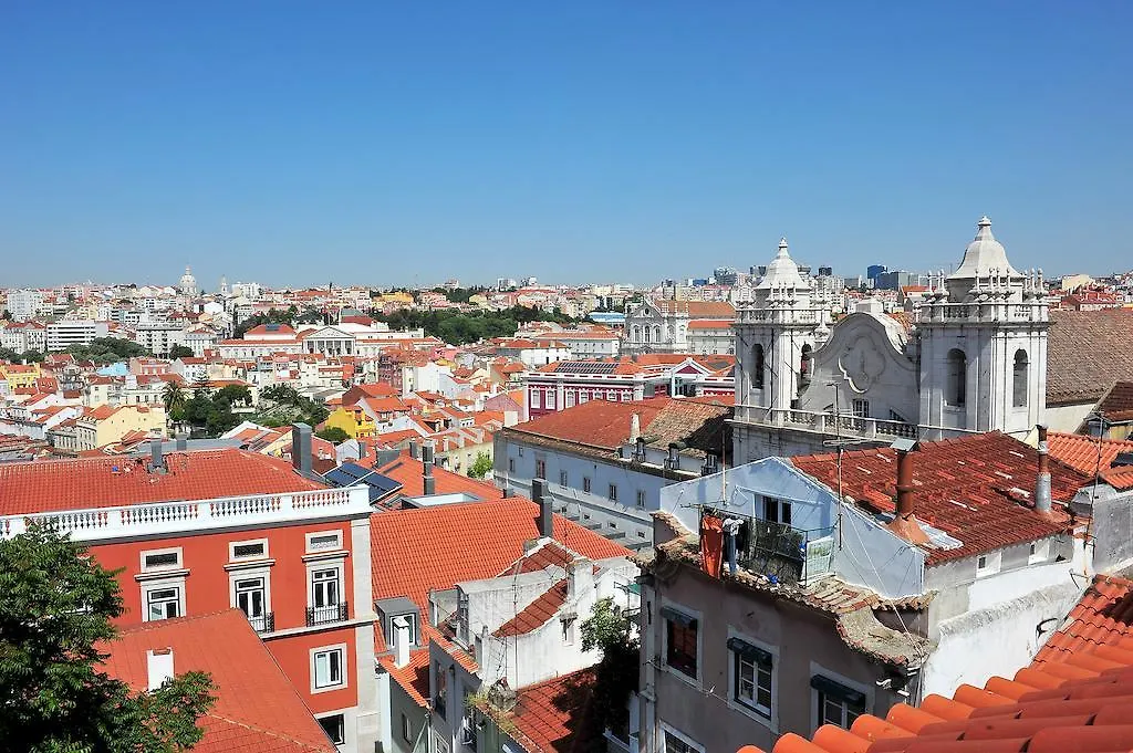 Апартаменты Portuguese Living Chiado Terrace Лиссабон