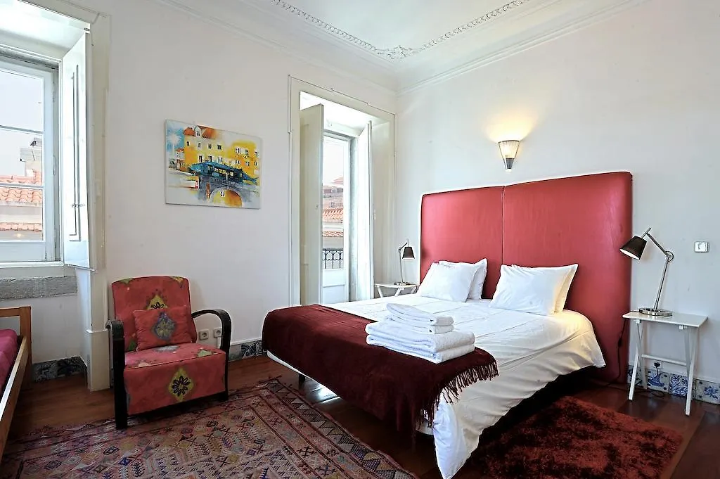 Апартаменты Portuguese Living Chiado Terrace Лиссабон